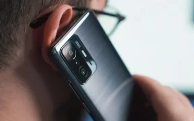 Uso do telefone celular durante o trabalho pode ensejar demissão por justa causa