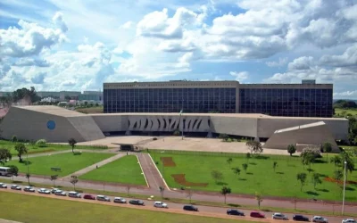 Separação de fato inicia a contagem do prazo para usucapião entre cônjuges, decide STJ